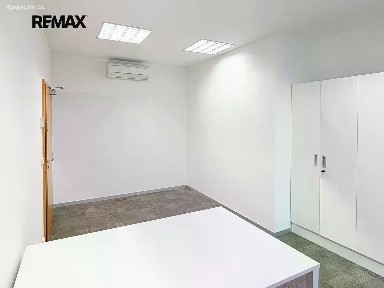 Pronájem kanceláře 16 m²