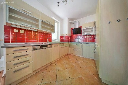 Pronájem bytu 2+kk 67 m²