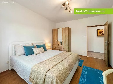 Pronájem bytu 2+kk 60 m²