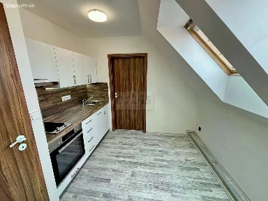 Pronájem bytu 2+1 47 m²