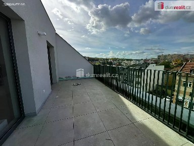 Pronájem bytu 2+kk 46 m²