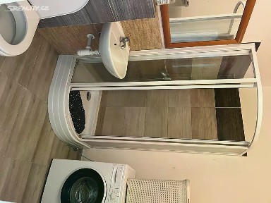 Pronájem bytu 1+1 40 m²