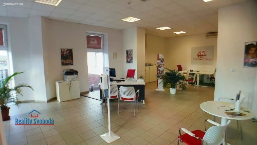 Pronájem kanceláře 68 m²