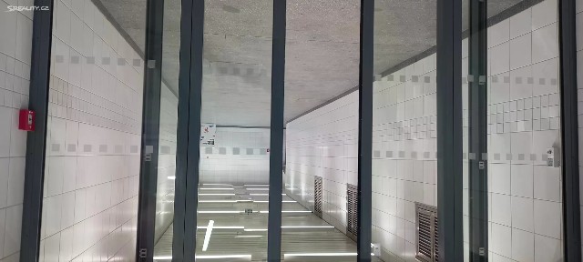 Pronájem obchodního prostoru 2 m²