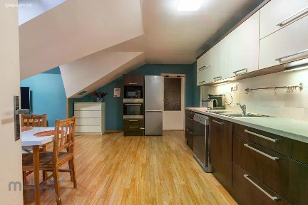 Pronájem bytu 3+kk 56 m²