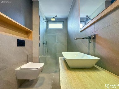Pronájem bytu 2+kk 52 m²