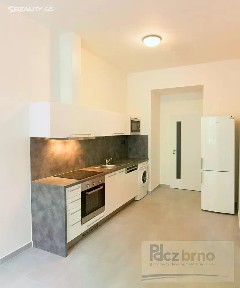 Pronájem bytu 1+1 50 m²