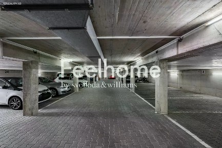 Prodej obchodního prostoru 13 m²