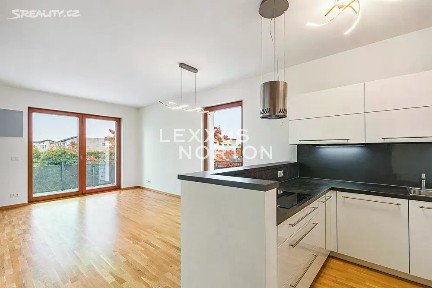 Pronájem bytu 3+kk 143 m²