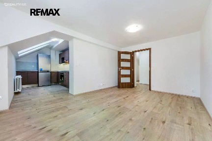 Pronájem bytu 2+kk 48 m²