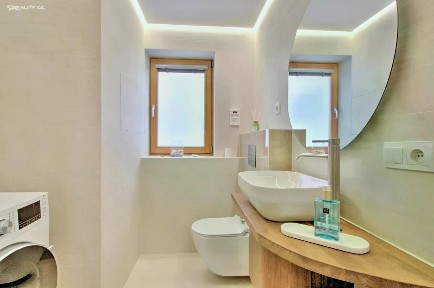 Pronájem bytu 1+kk 43 m²