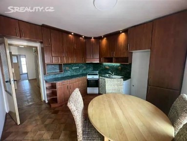 Pronájem bytu 3+1 90 m²