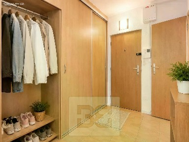 Pronájem bytu 2+kk 45 m²