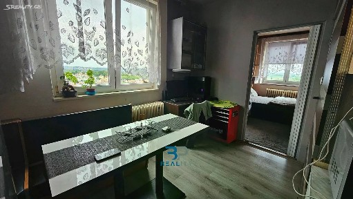 Limuzská, Praha - Malešice