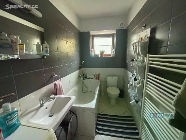 Pronájem bytu 1+kk 27 m²