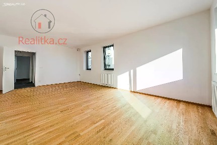 Prodej bytu 2+kk 56 m²