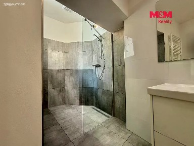 Pronájem bytu 1+kk 49 m²