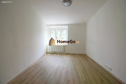 Pronájem bytu 1+kk 30 m²