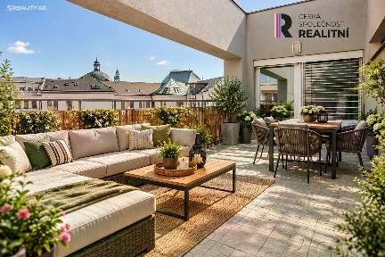 Pronájem bytu 5+1 178 m²