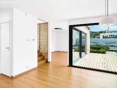 Pronájem bytu 2+kk 83 m²