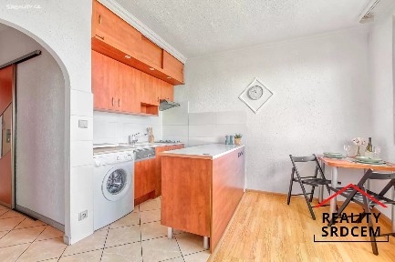Pronájem bytu 1+1 37 m²