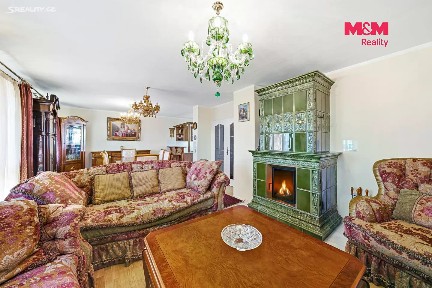 Prodej rodinného domu 224 m², pozemek 318 m²