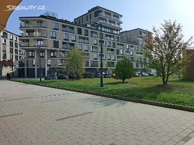 Prodej bytu 2+kk 64 m²