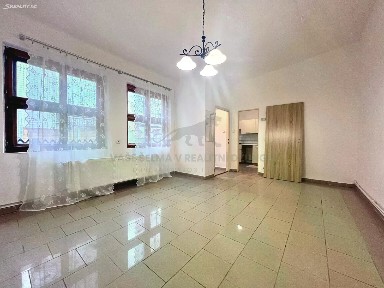 Pronájem bytu 1+1 44 m²
