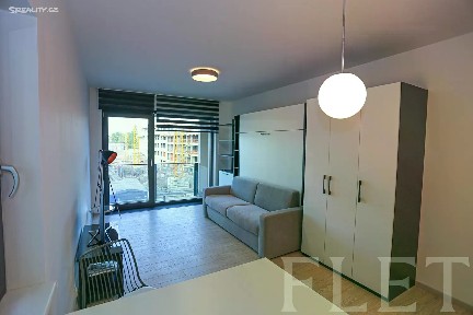 Pronájem bytu 1+kk 36 m²