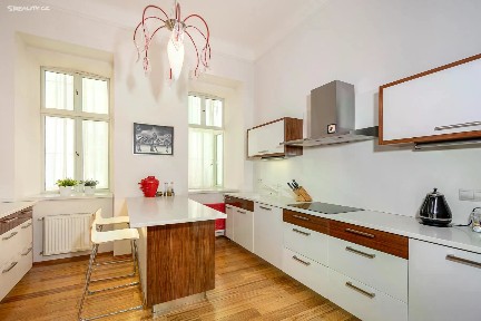 Pronájem bytu 3+kk 137 m²