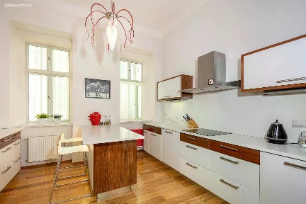 Pronájem bytu 3+kk 137 m²