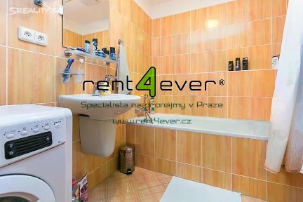 Pronájem bytu 1+kk 43 m²