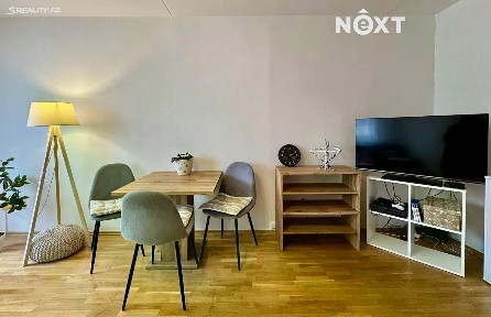 Pronájem bytu 2+kk 54 m²
