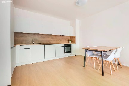 Pronájem bytu 4+kk 105 m²
