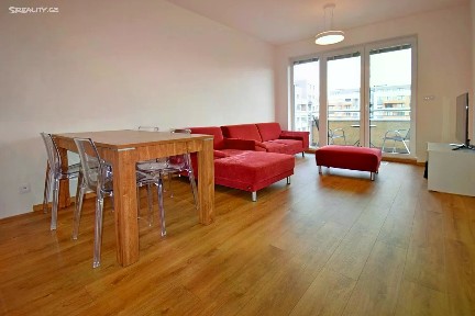 Pronájem bytu 2+kk 54 m²