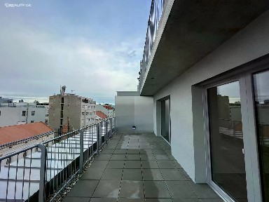 Pronájem bytu 2+kk 48 m²