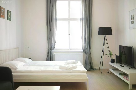 Pronájem bytu 1+kk 36 m²