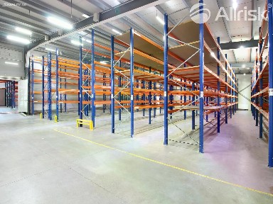Pronájem výrobní haly, prostoru 1300 m²