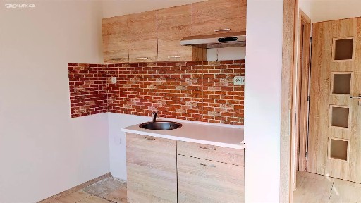 Pronájem bytu 1+kk 20 m²