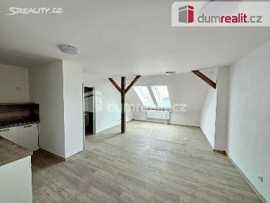 Pronájem bytu 2+kk 50 m²