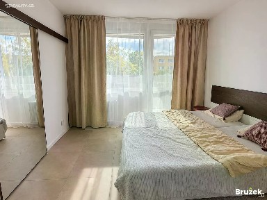 Pronájem bytu 2+kk 38 m²