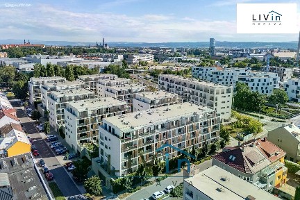 Pronájem bytu 1+kk 43 m²