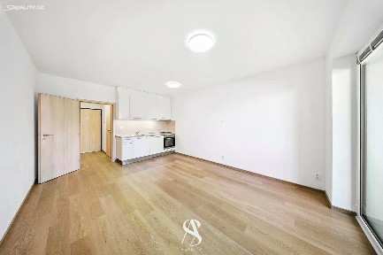 Pronájem bytu 1+kk 36 m²