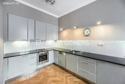 Pronájem bytu 2+1 74 m²