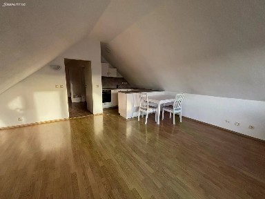 Pronájem bytu 2+kk 75 m²