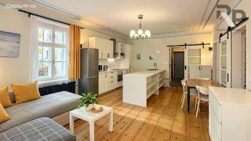 Pronájem bytu 3+kk 60 m²