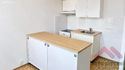 Pronájem bytu 1+1 39 m²