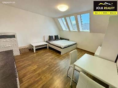 Pronájem bytu 1+kk 30 m²