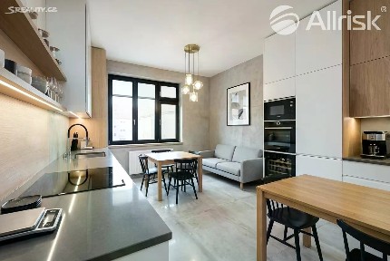 Prodej bytu 3+1 84 m²