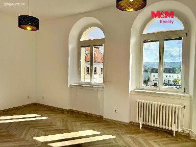 Pronájem bytu 2+kk 45 m²